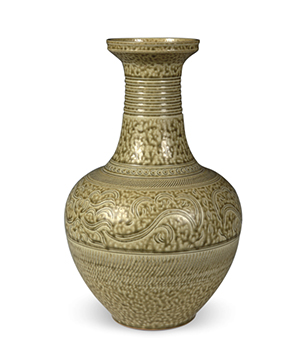 婺州窑灰釉刻花瓷瓶